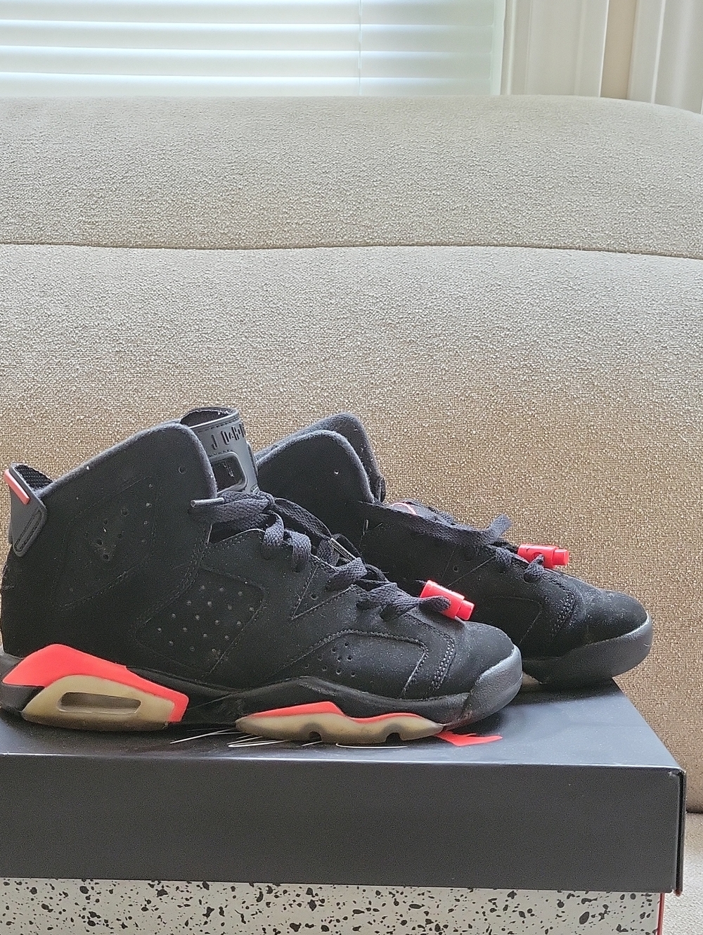 Jordan Retro 6